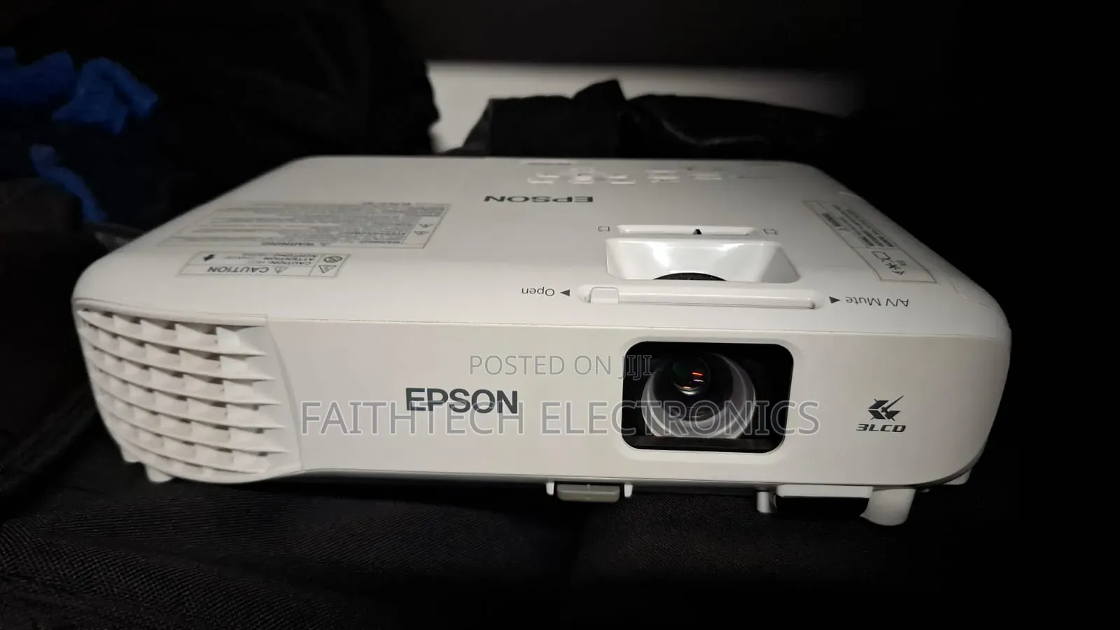 Affordable Epson Projector – Great Presentation