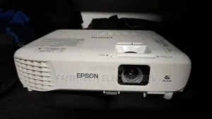 Affordable Epson Projector – Great Presentation