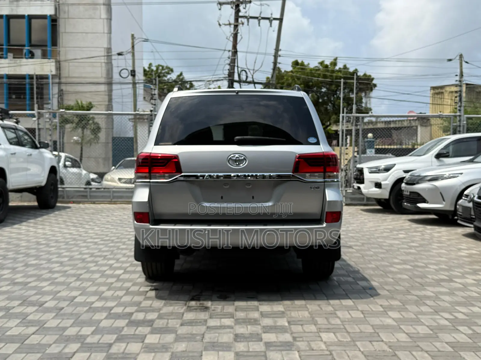 Toyota Land Cruiser 2018 Silver