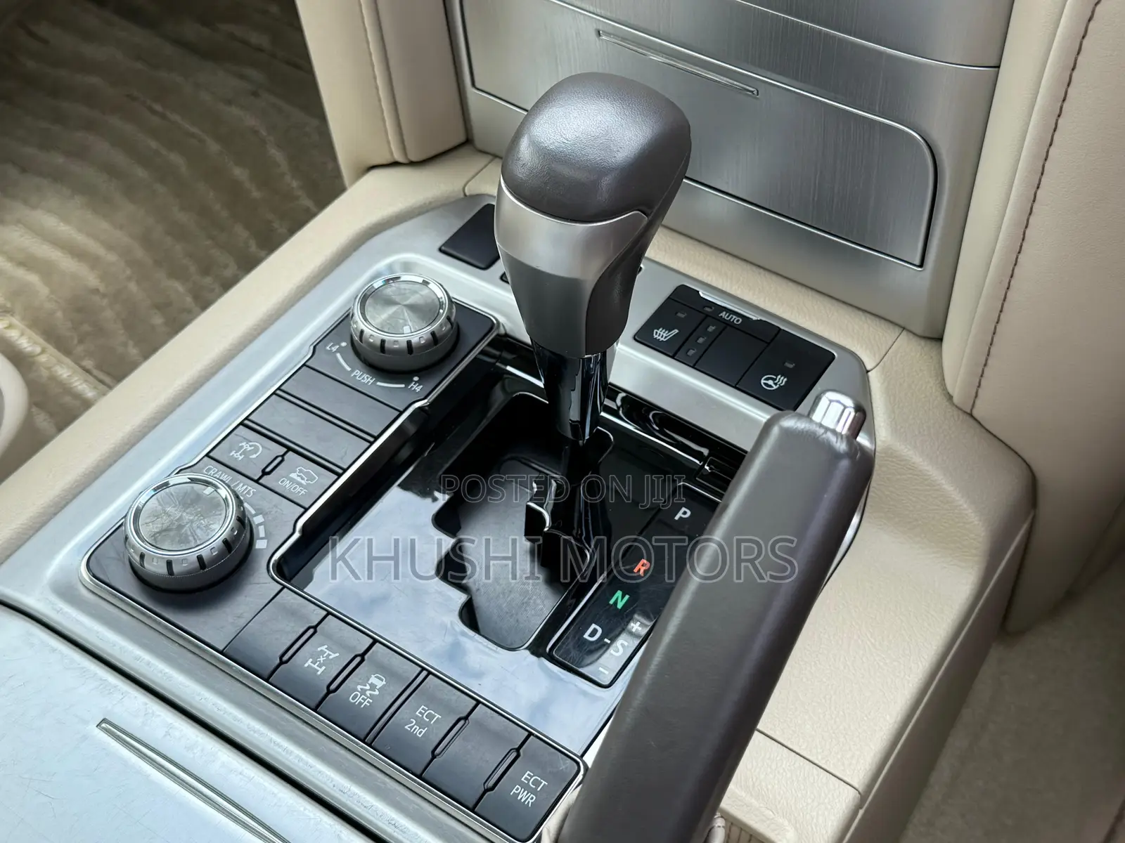 Toyota Land Cruiser 2018 Silver