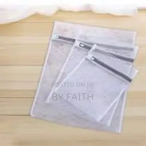 Set of 6 Premium Laundry Mesh Bags With Zipper