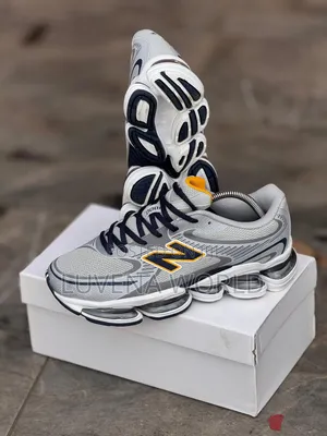 New Balance 2000