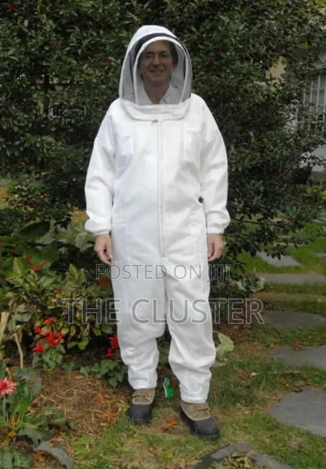 Complete Bee Suit+Smoker+Gloves