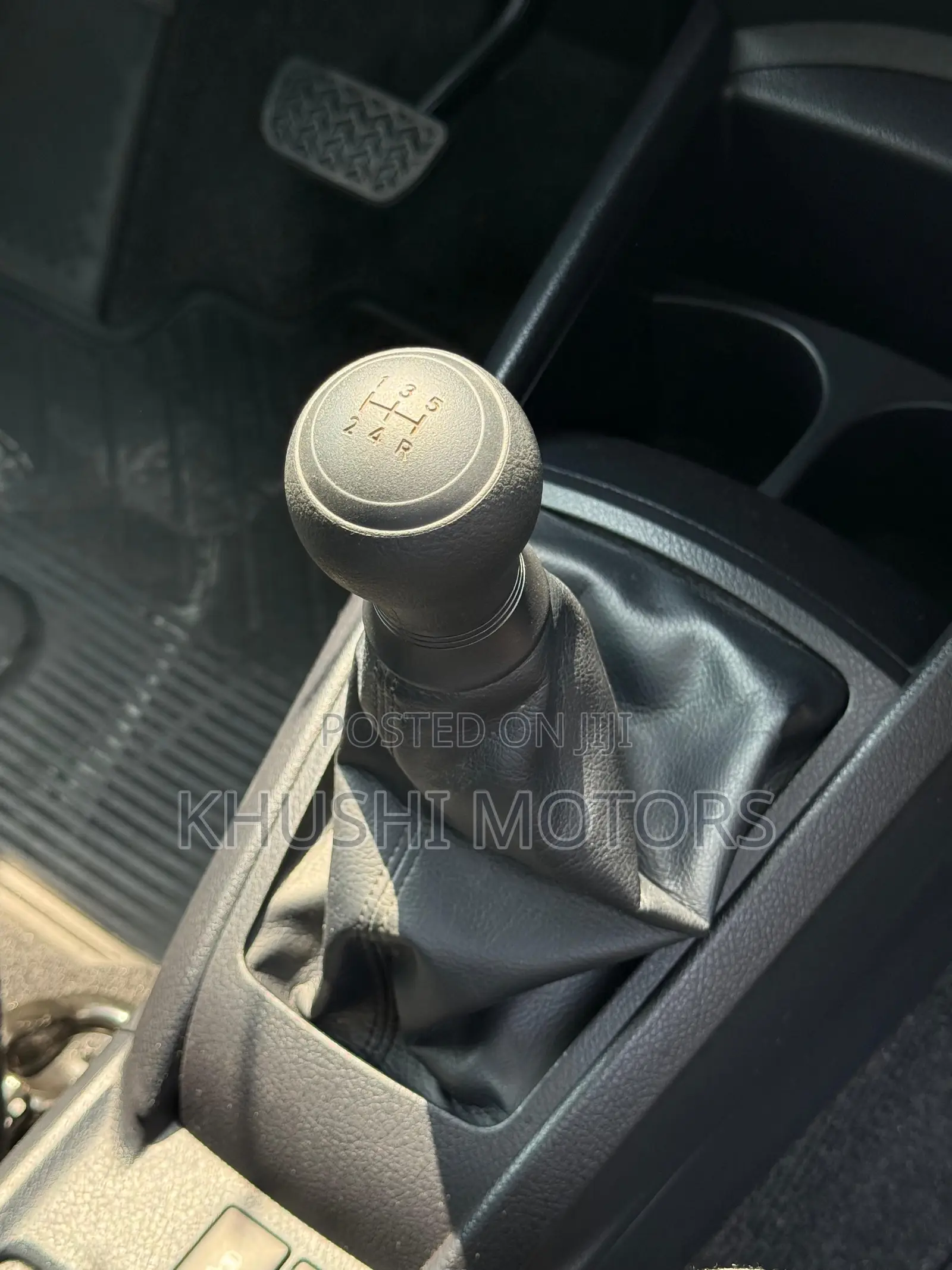 Toyota Axio 2018 Pearl