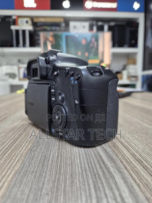 Canon Eos 60d DSLR Camera - thumbnail 3