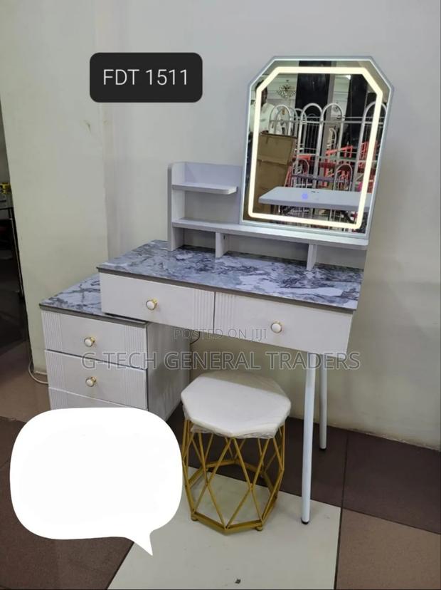 Modern Executive  Big Dressing Table With Sliding Mirror - main view