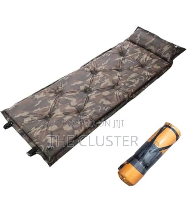 Self Inflating Coumflage Sleeping Mat - main view