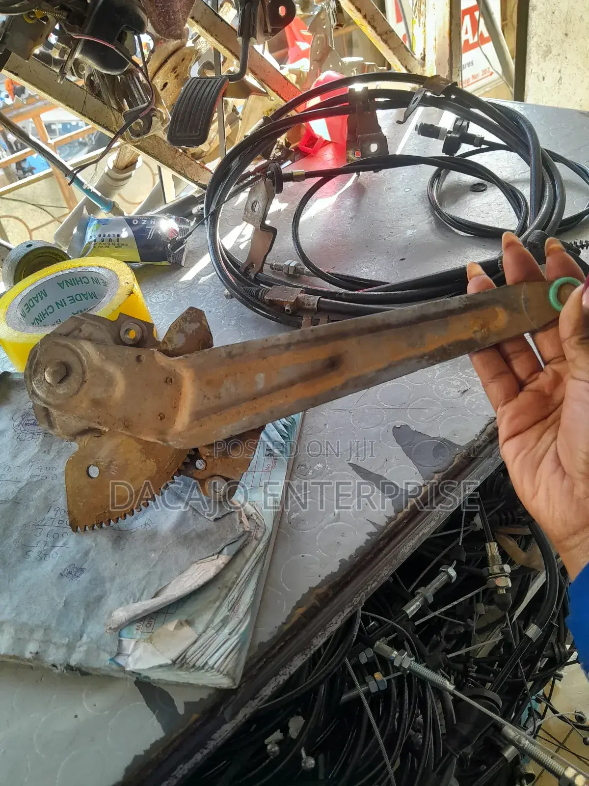 Toyota 100,Manual Window Regulator Left Rear