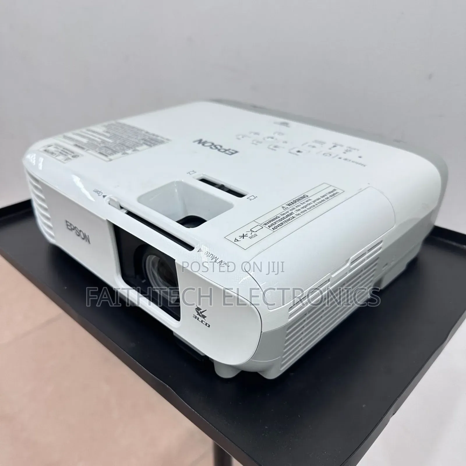 Epson Projector – Clear Daylight Display