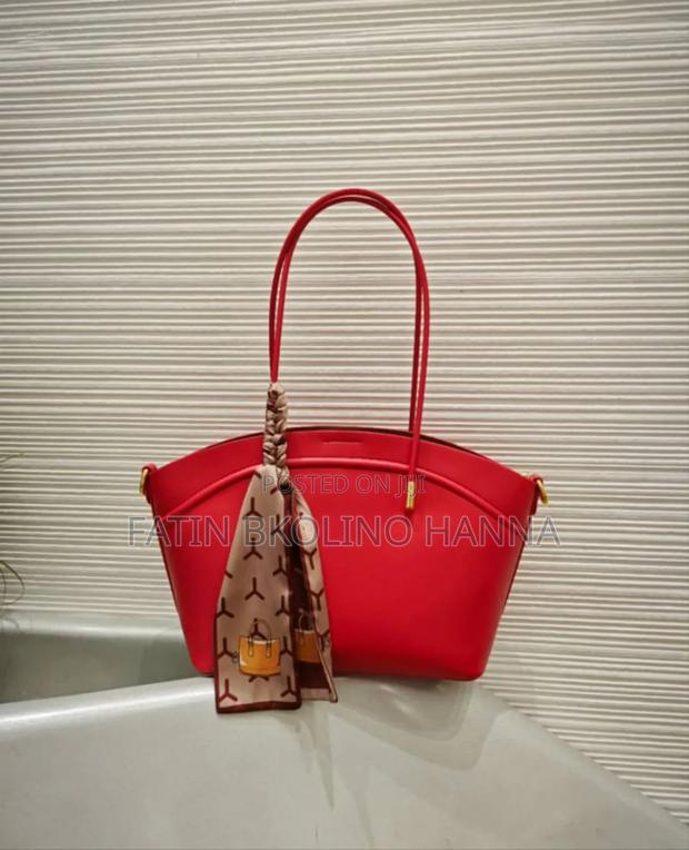 A Beautiful Handbag - main view