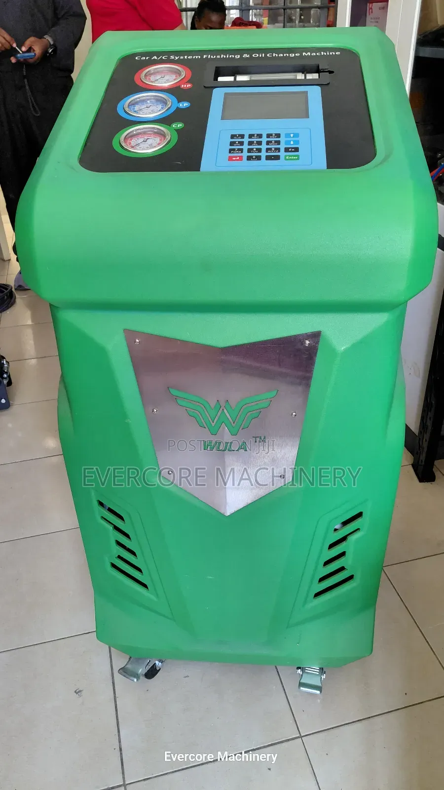 Commercial Ac Flushing and Filling Machine.