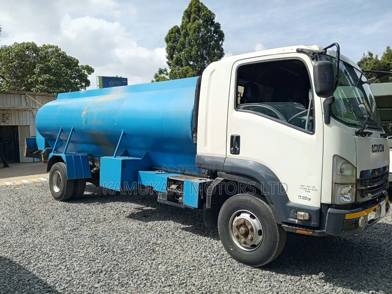 Isuzu FRR Water Tank