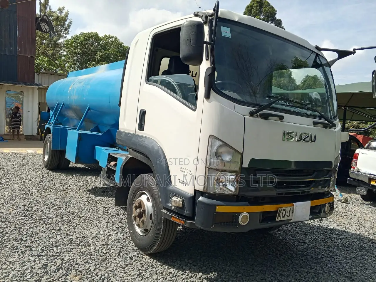 Isuzu FRR Water Tank