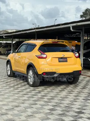 Nissan Juke 2018 Yellow