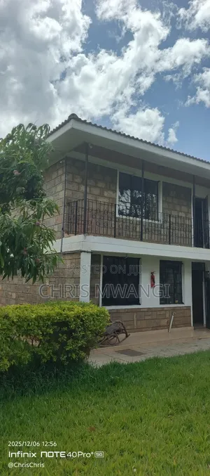 5bdrm Maisonette in Thome Estate for sale