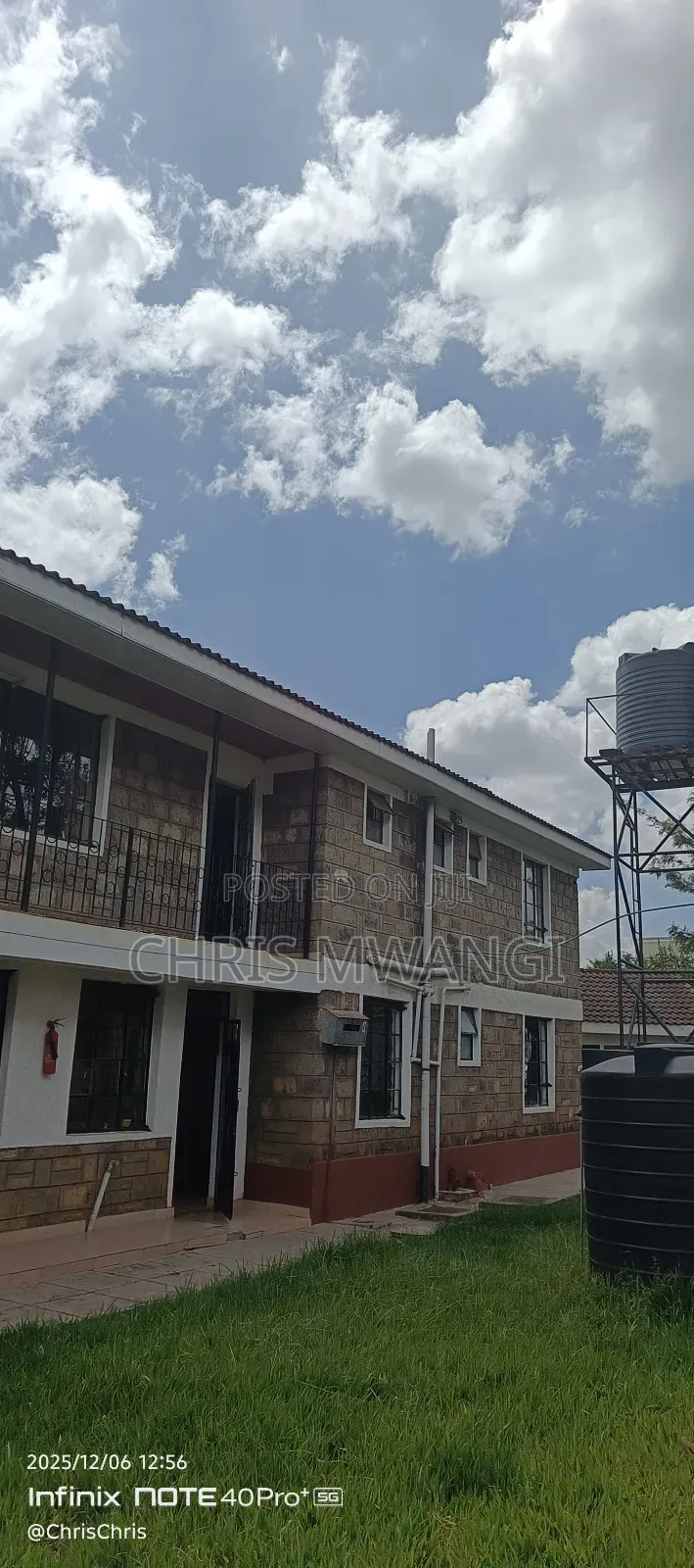5bdrm Maisonette in Thome Estate for sale