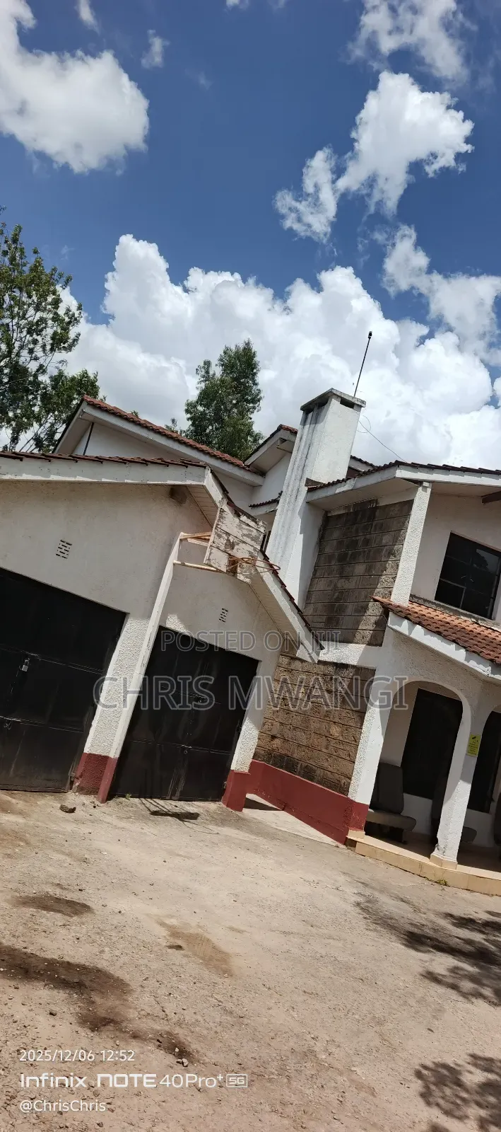 5bdrm Maisonette in Thome Estate for sale