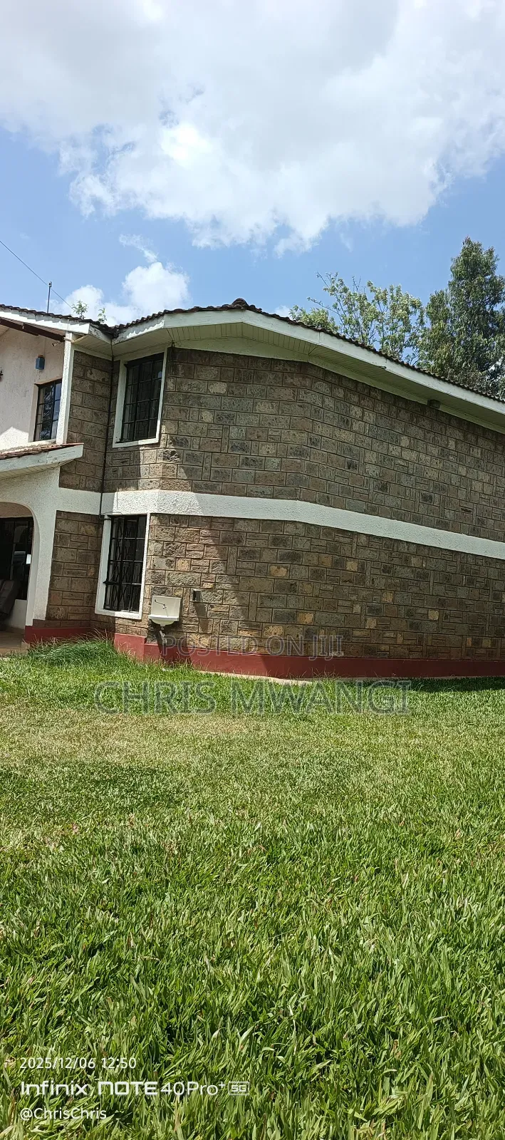 5bdrm Maisonette in Thome Estate for sale