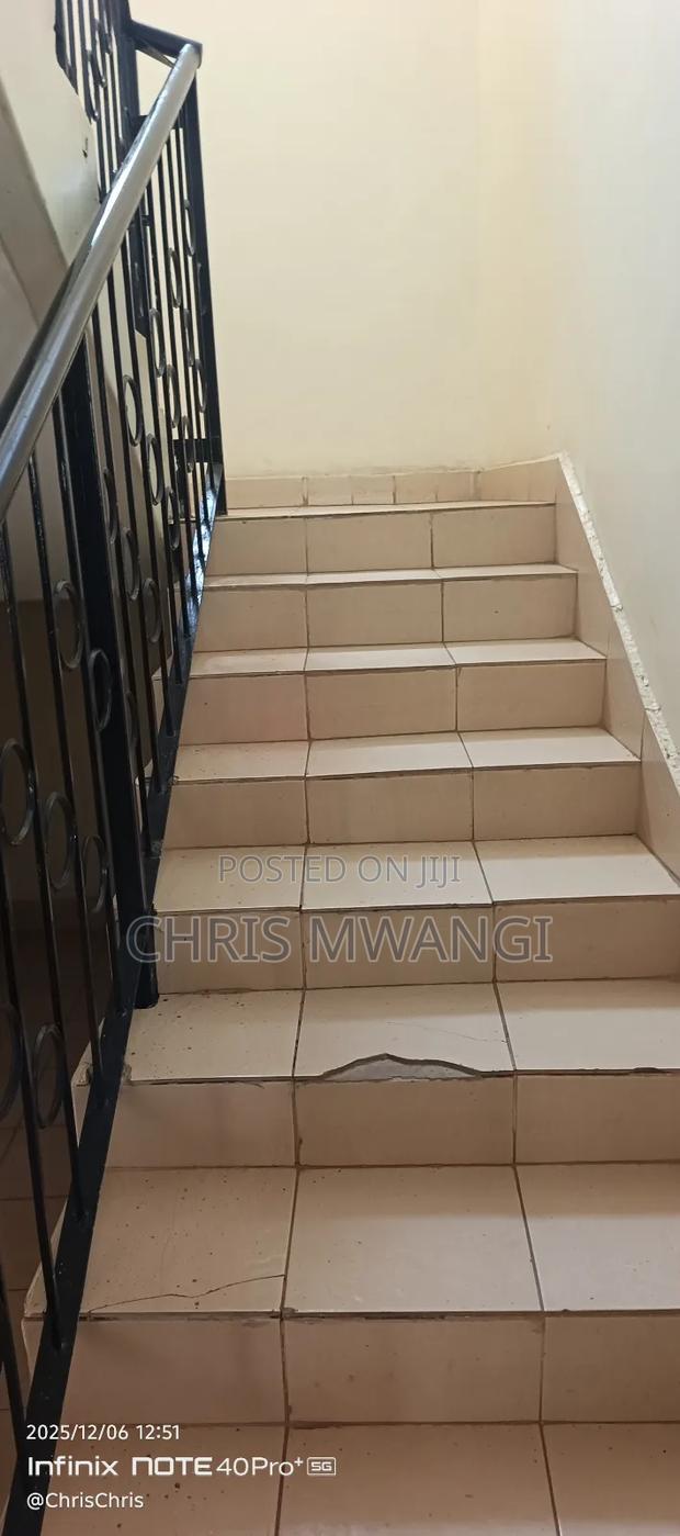 5bdrm Maisonette in Thome Estate for sale - thumbnail 9