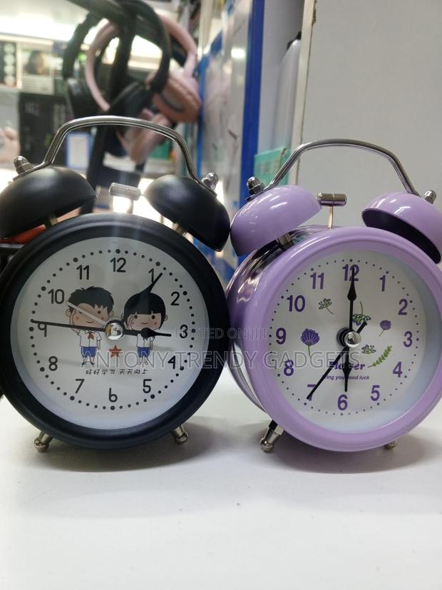 Kids Twin-bell Alarm Clock Silent Quartz, Loud Alarm, Battery Powered