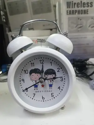 Kids Twin-bell Alarm Clock Silent Quartz, Loud Alarm, Battery Powered