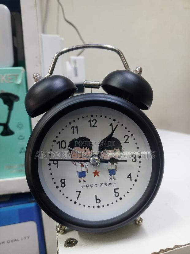 Classic Cartoon Twin-bell Alarm Clock For Students & Bedrooms
