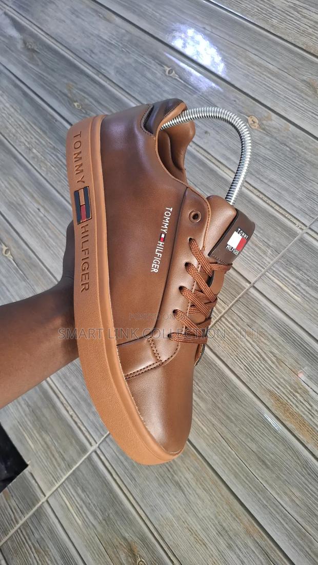 Tommy Hilfiger Casual - thumbnail 2