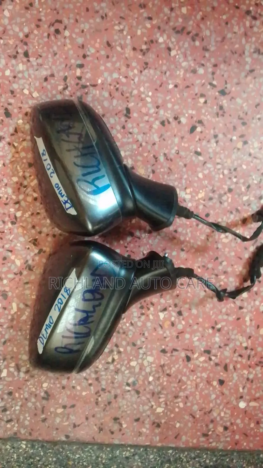Sidemirror Demio 2018