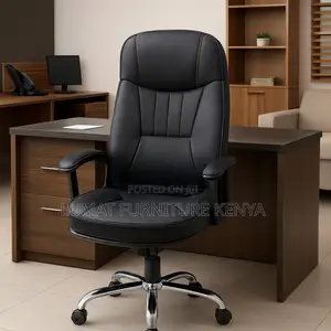 Leather Secretarial Office Seat – Comfortable, Stylish Durable