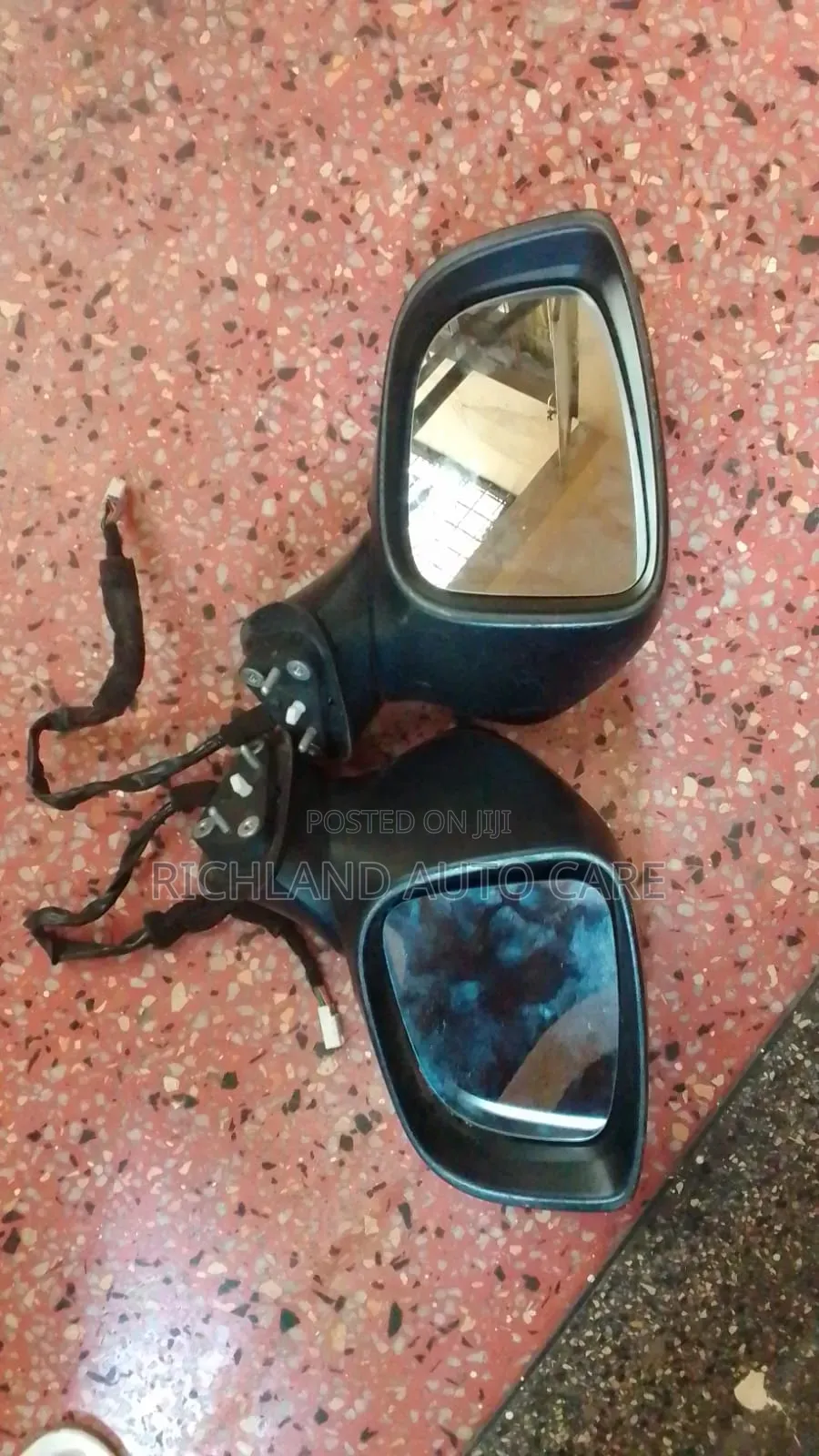 Sidemirror Demio 2018