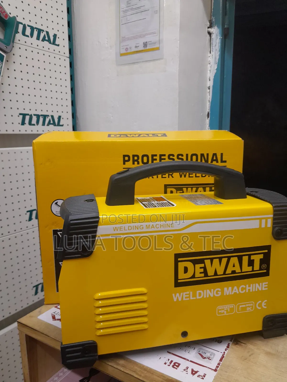 Dewalt 500a Portable Welding Machine