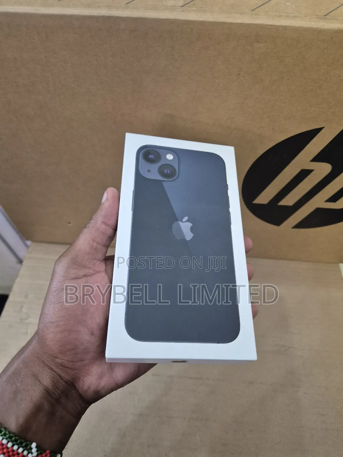 New Apple iPhone 13 128 GB Black