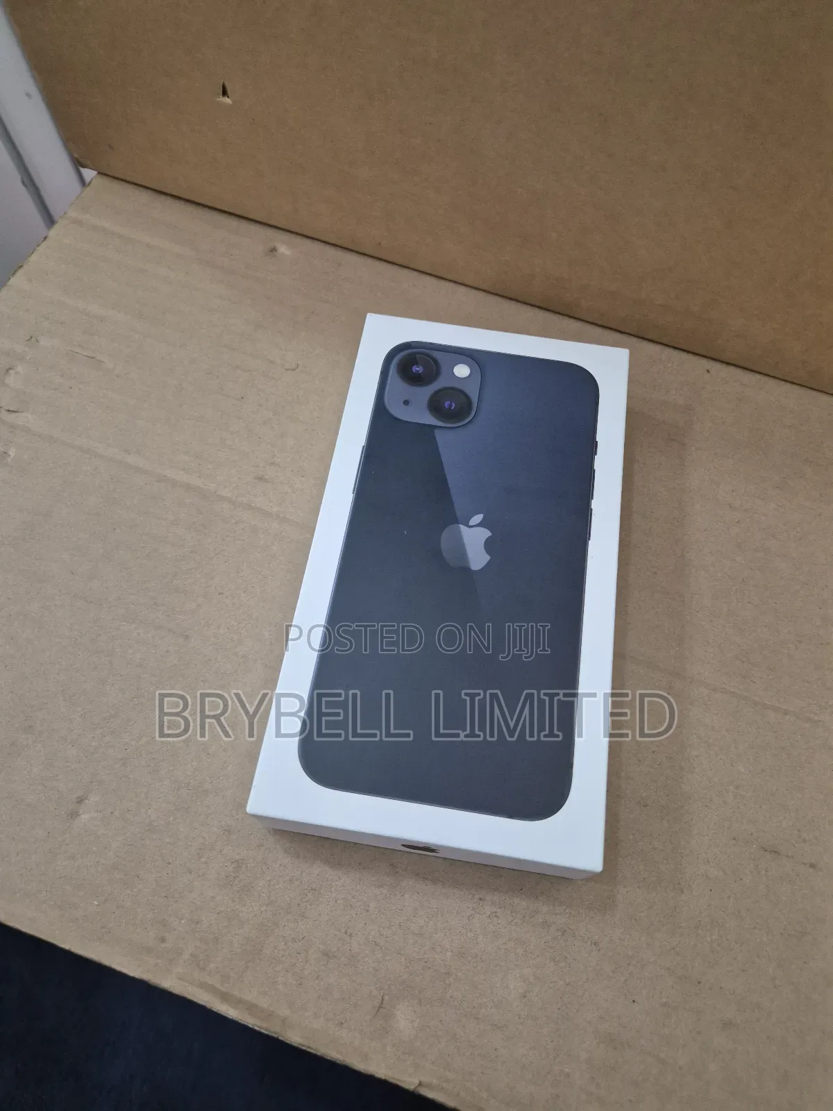 New Apple iPhone 13 128 GB Black