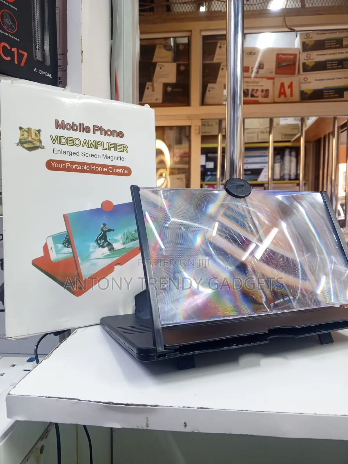 Universal Phone Screen Amplifier 3–4x – Foldable Hd Magnifier