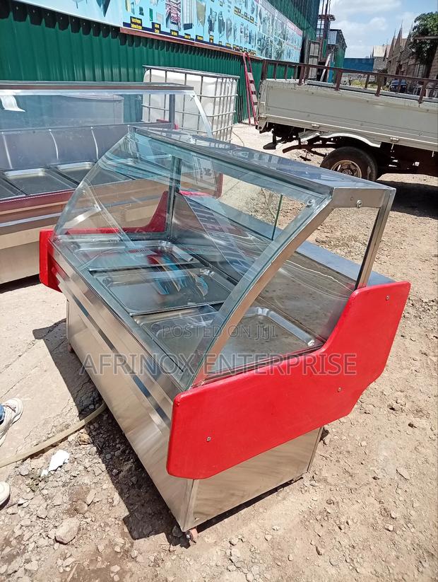 Meat Chiller Display Delivers Powerful Cooling, Crystal-Clear - thumbnail 3