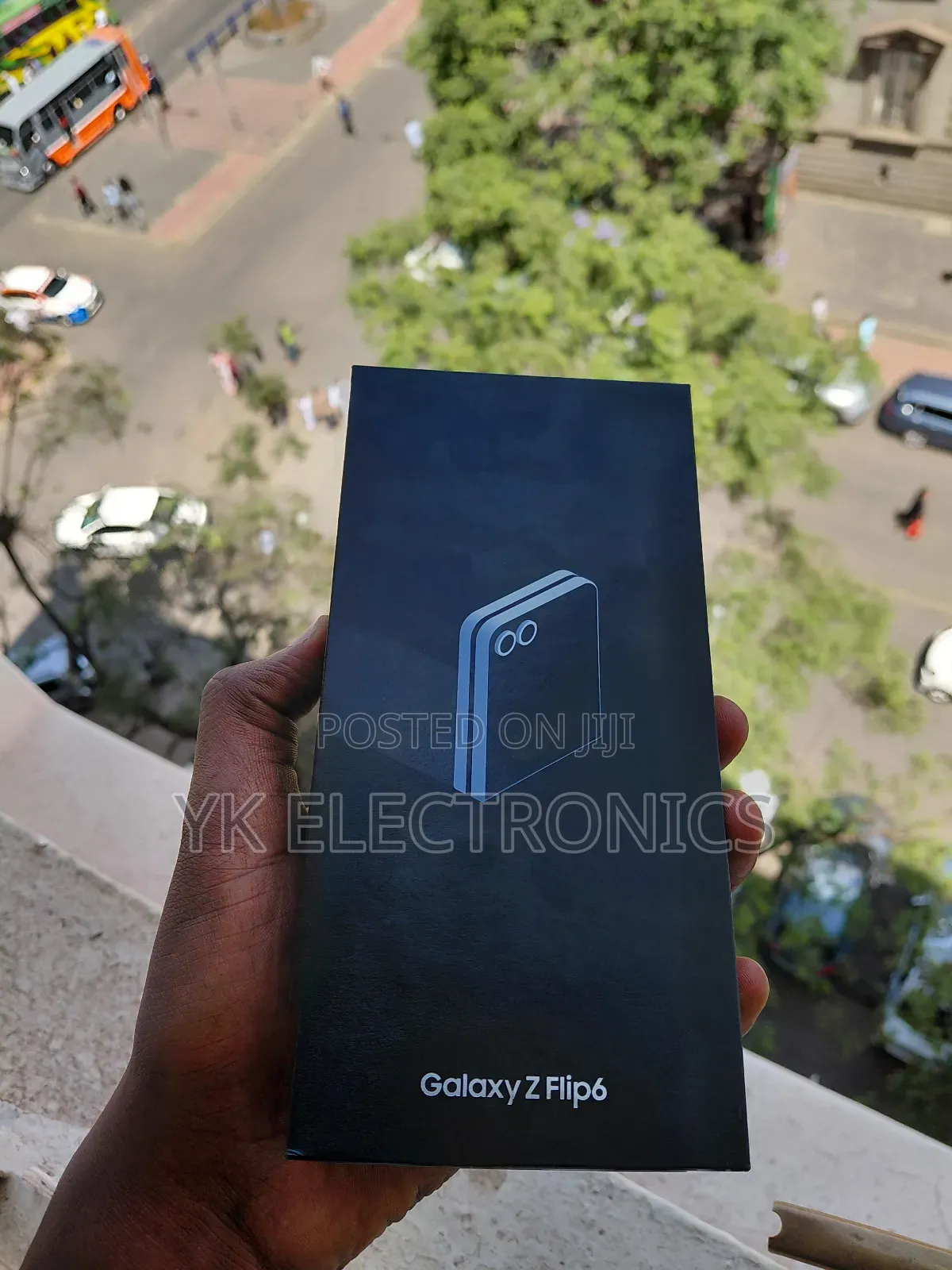 New Samsung Galaxy Z Flip6 256 GB Blue