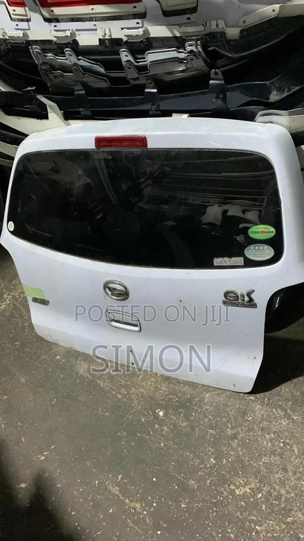 Boot Daihatsu Mira La 310s