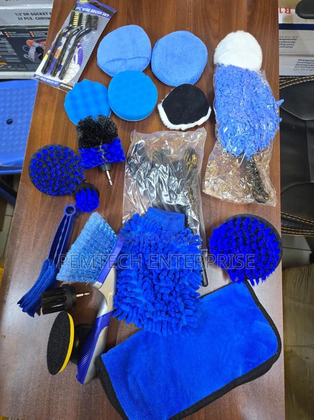 Set of Car Detailing and Cleaning Accessorie - main view