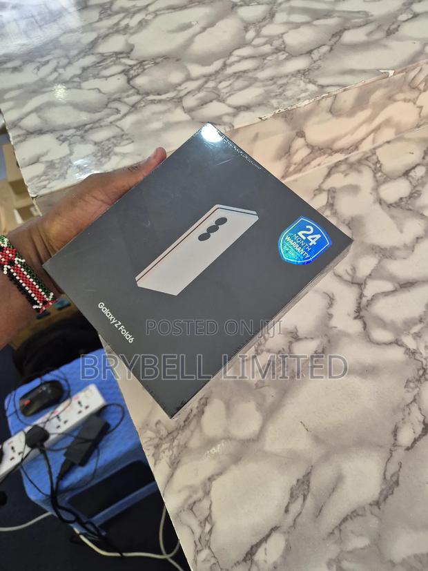 New Samsung Galaxy Z Fold6 256 GB Pink - thumbnail 5