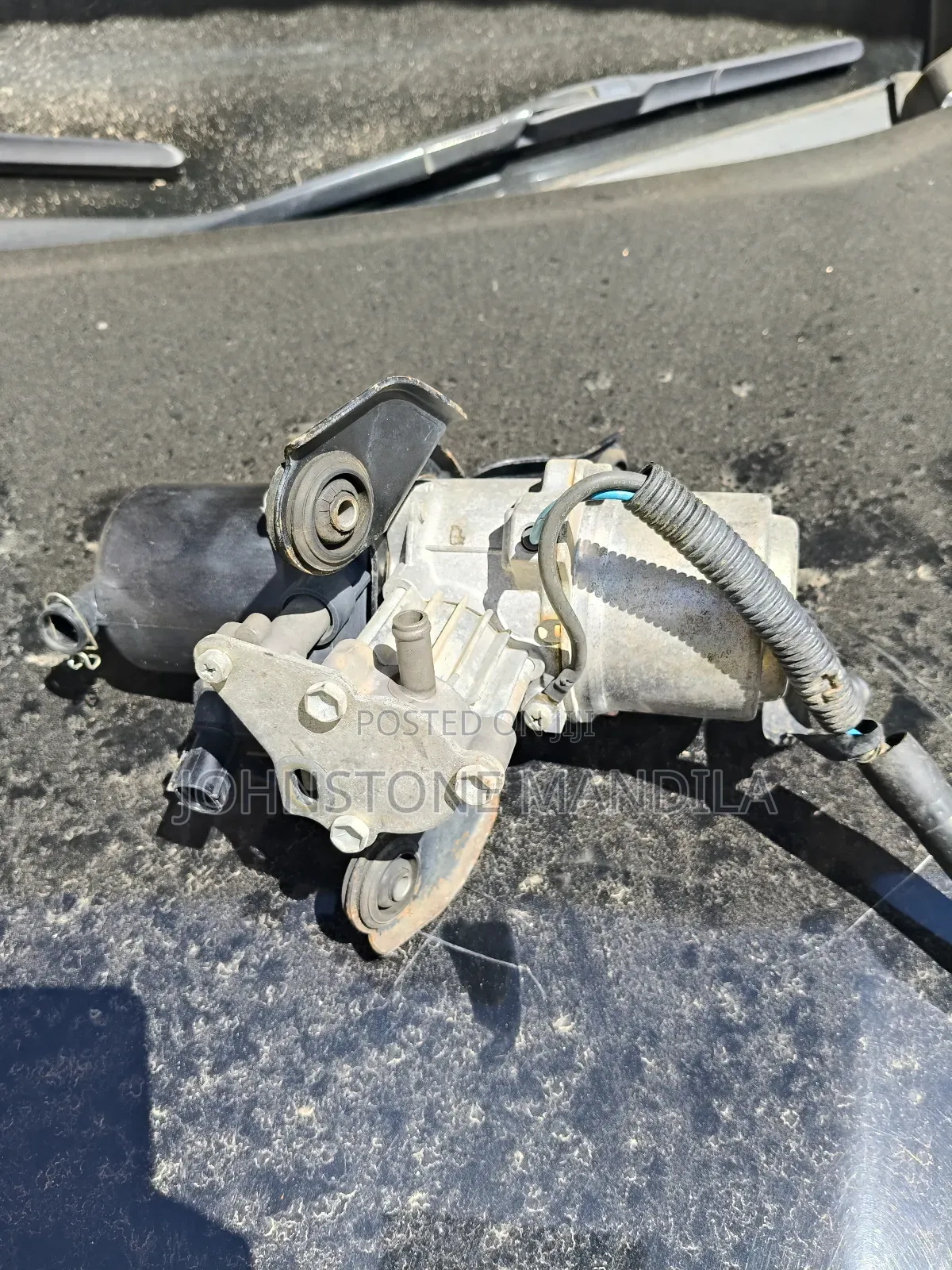 Air Suspension Compressor Pump - Lexus Rx450h