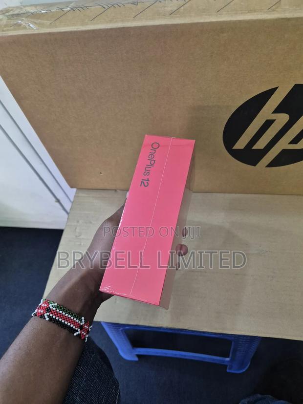 New OnePlus 12 512 GB White - thumbnail 8