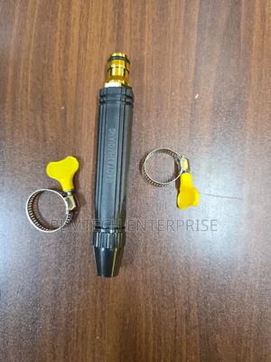 High-Pressure Car Wash/Garden Hose Nozzle With Clamps.