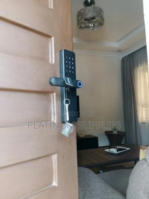 Tuya Smart Lock Fingerprint Intelligent Smart Door Locks