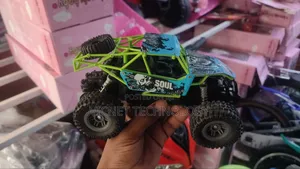 Mountain Climbing Off Road Racing Car With Remote