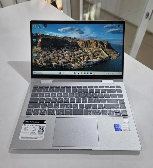 Laptop HP Envy X360 16GB Intel Core I7 SSD 1T - main view