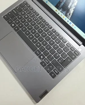 Laptop Lenovo Thinkbook 14 8GB Intel Core 7 SSD 512GB