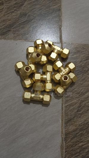 Heavy-Duty Brass Tee Joint – Engineered for Long Life - main view