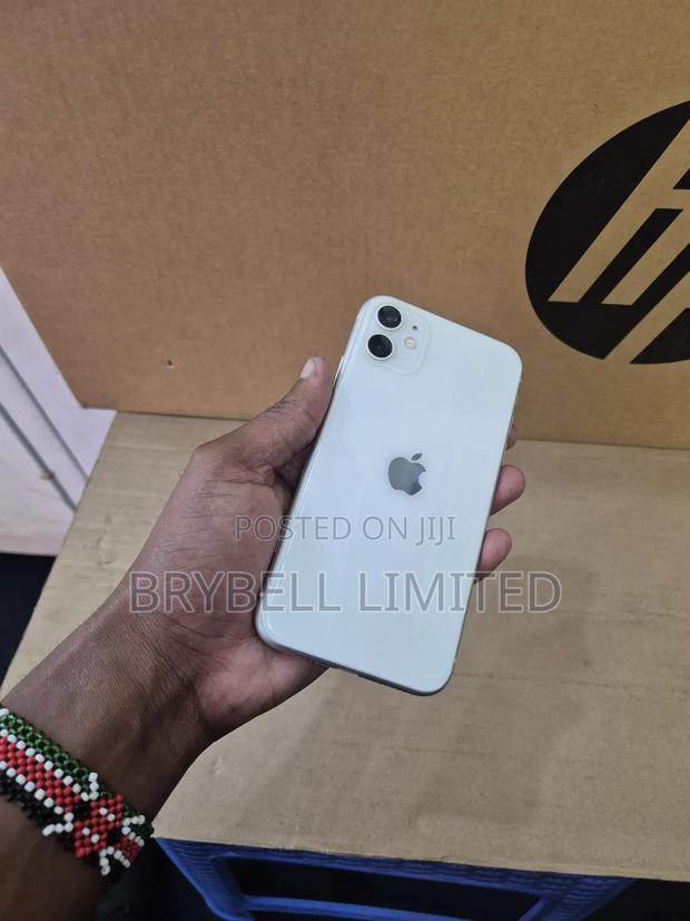 Apple iPhone 11 128 GB White - thumbnail 5