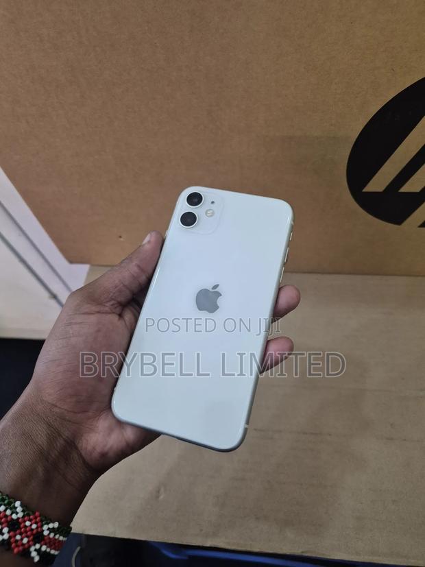 Apple iPhone 11 128 GB White - thumbnail 3
