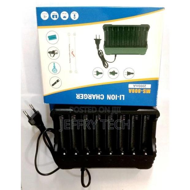 18650 Lithium Battery Charger 8 Slot Type